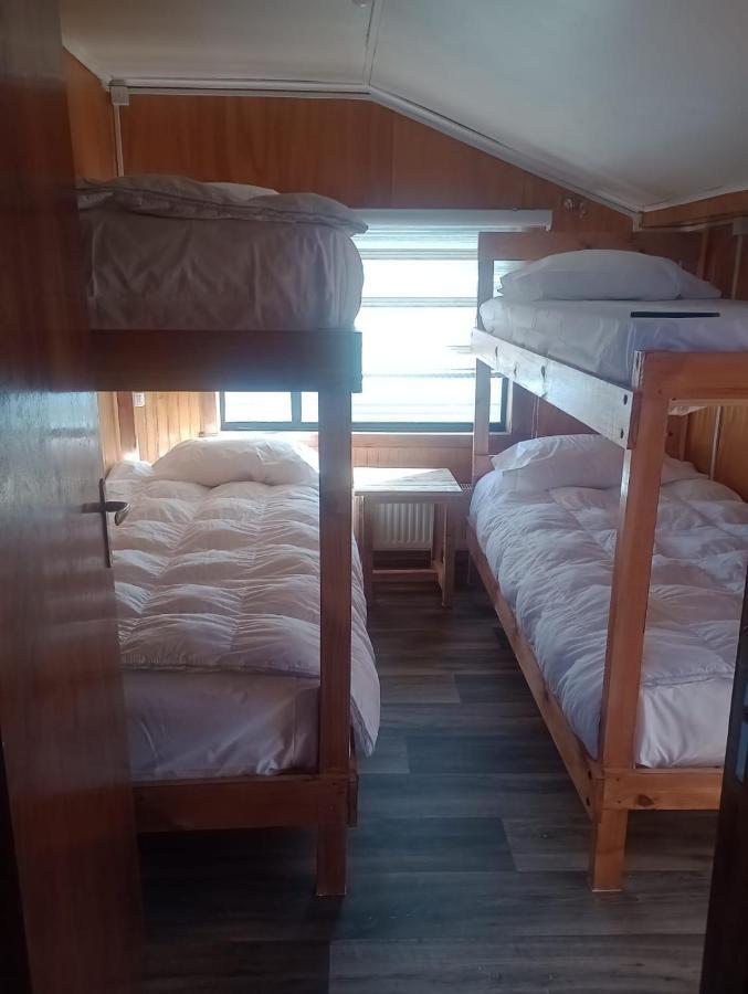 Isla Yu Backpacker Hostel Πουέρτο Νατάλες Εξωτερικό φωτογραφία